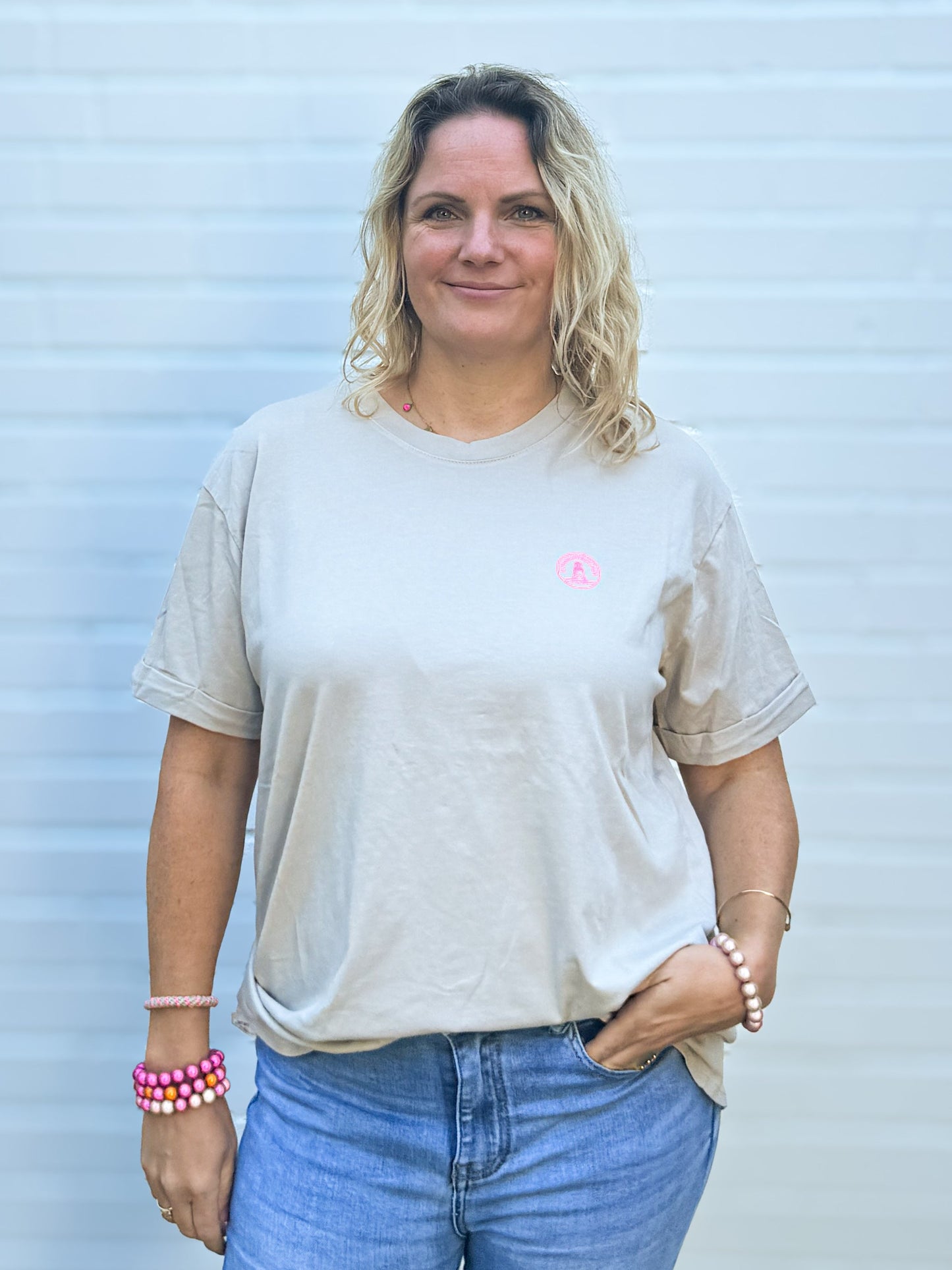 Basic T-Shirt Logo